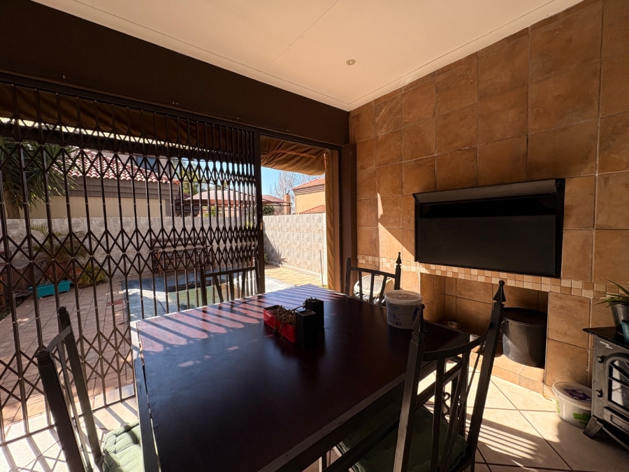 3 Bedroom Property for Sale in Doringkruin North West